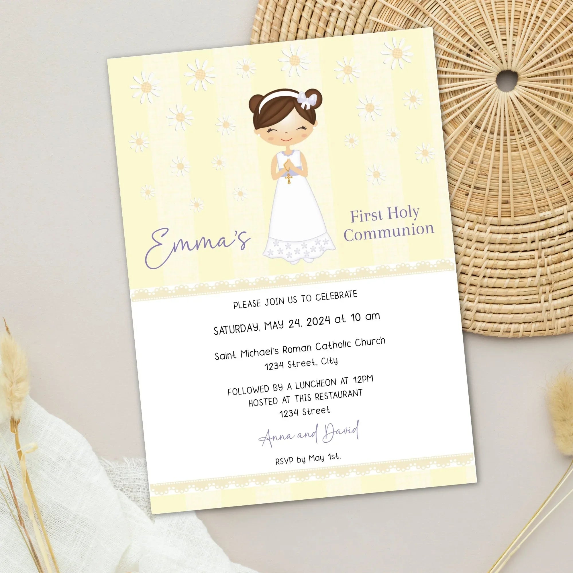 Daisy Floral Communion Invitation - Lovely Party