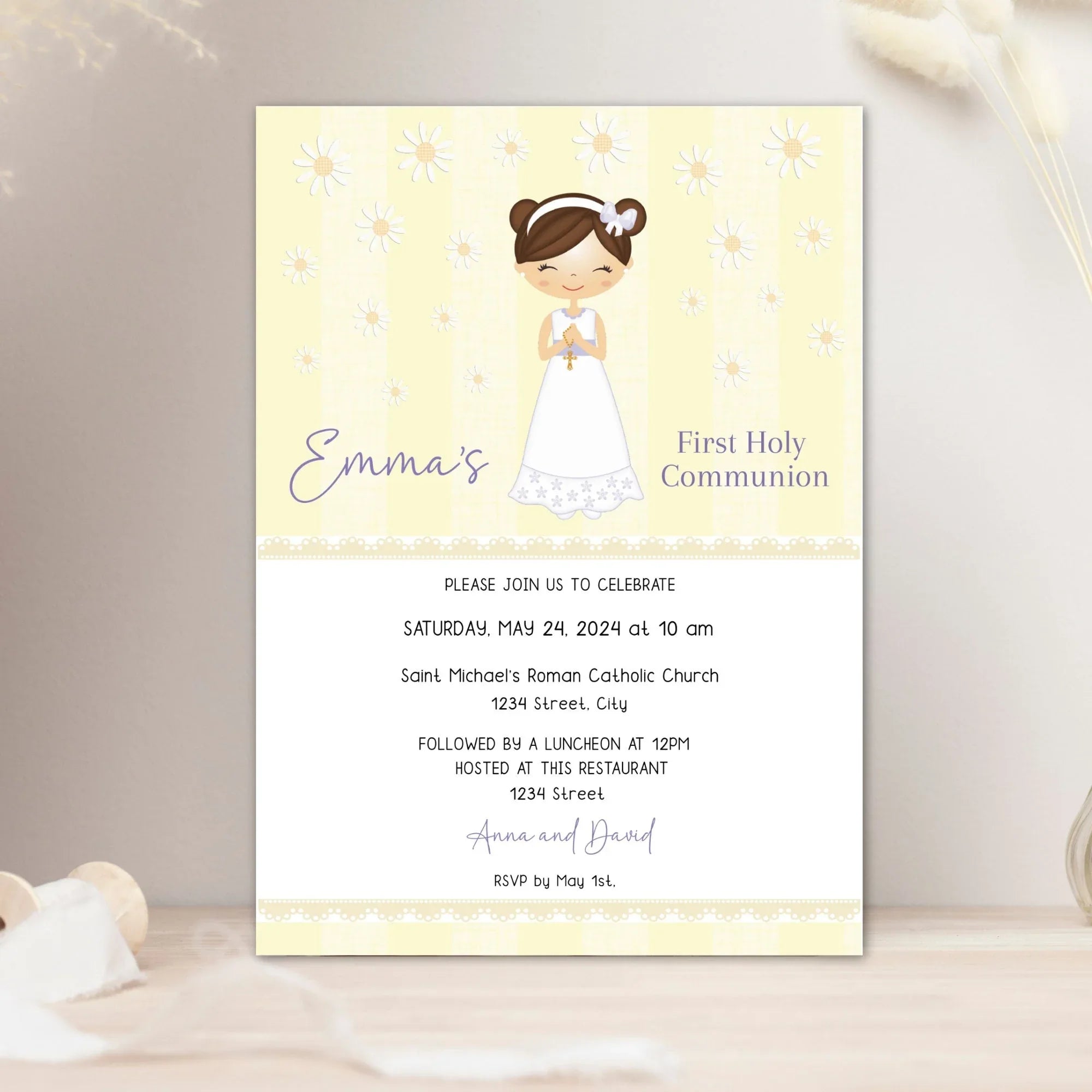 Daisy Floral Communion Invitation - Lovely Party